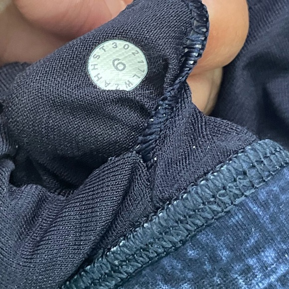 Lululemon Invigorate Bra - Picture 6 of 6